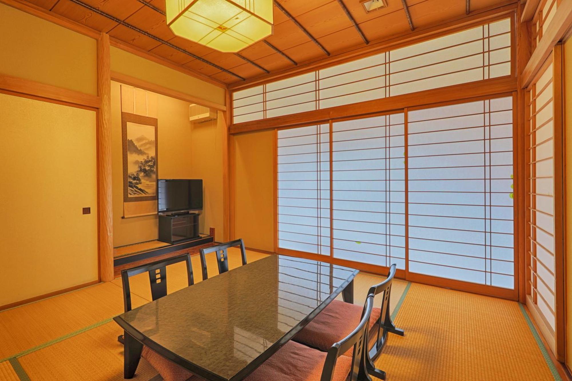 Hatago Tsubakiya Yamanakako Quarto foto